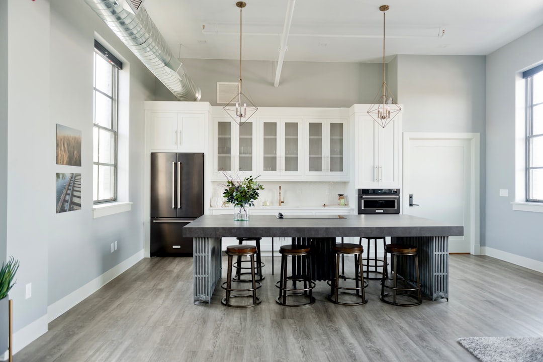 The Art of Simplifying Your Kitchen with Smart Appliances